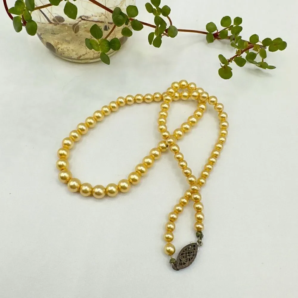 Vintage Girls Graduated Pearl Necklace